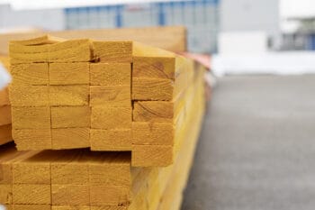 Lata, priede 25x50x3600, BS5534, dzeltens